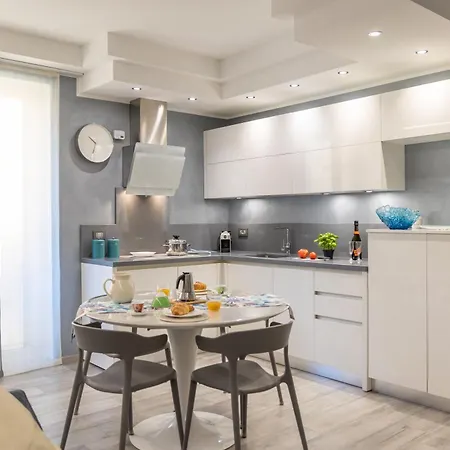Loving Eine Hochmoderne Drei Am